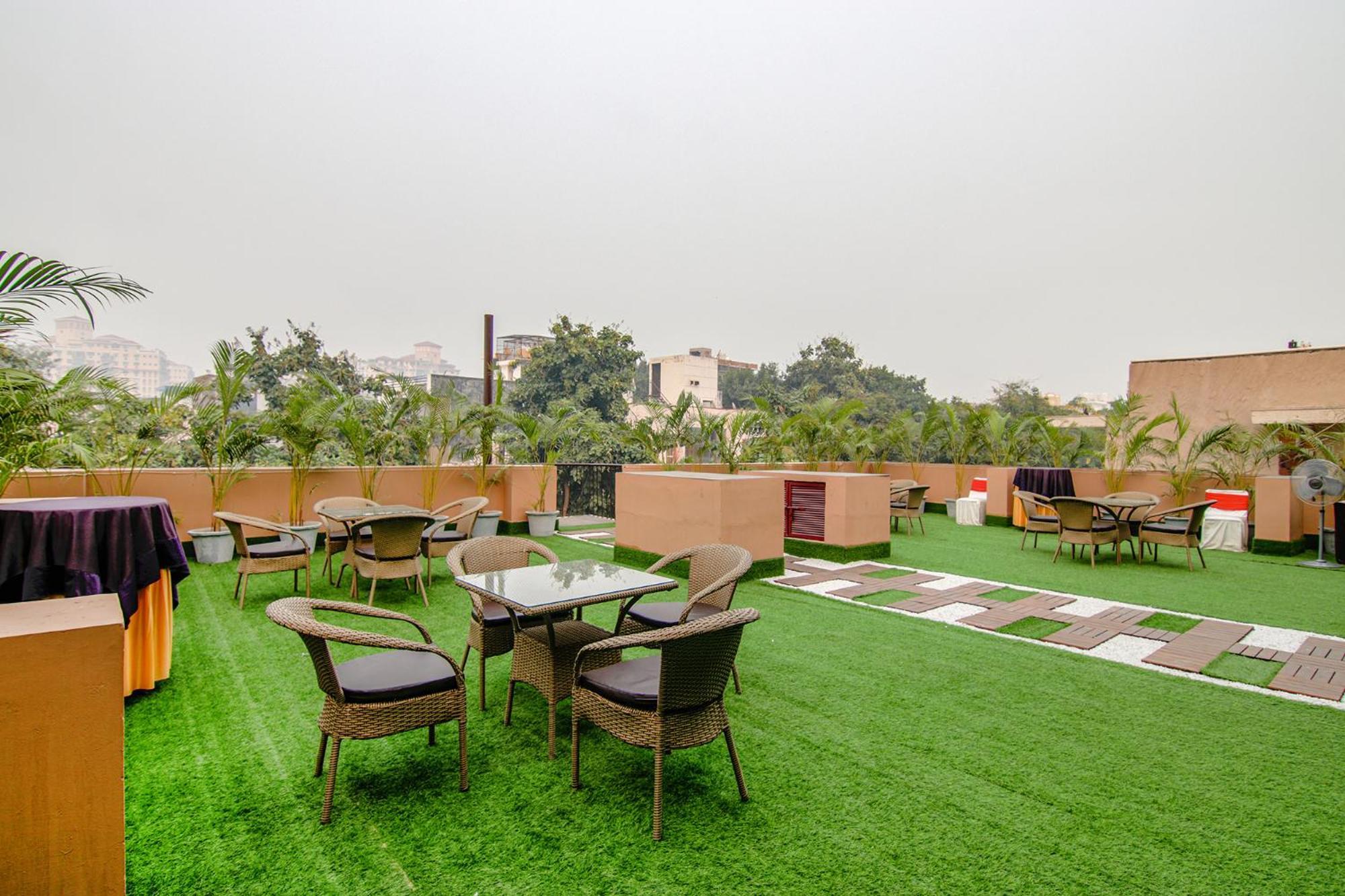 Fabhotel Prime The Rivlet Mg Road Gurgaon Exterior photo