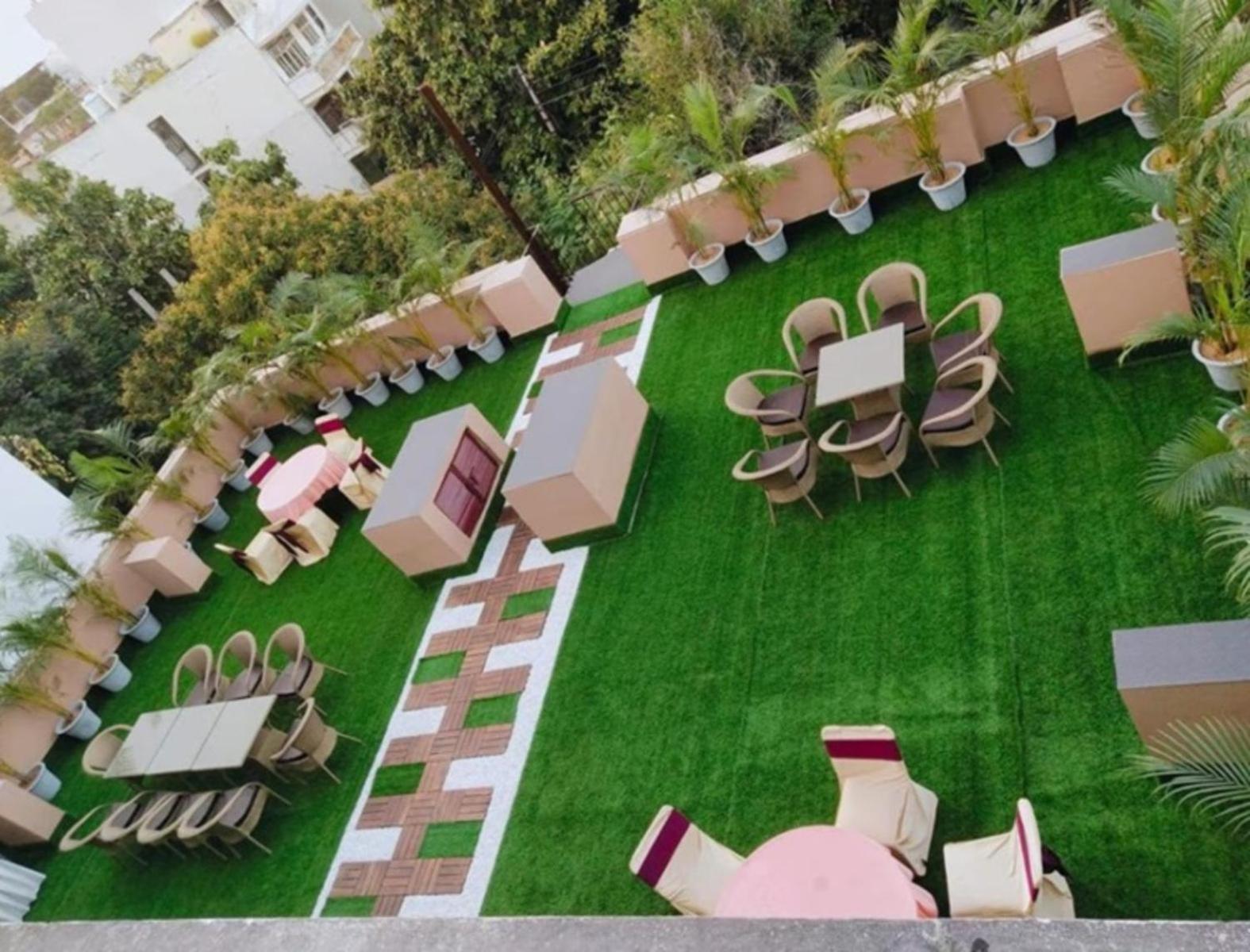 Fabhotel Prime The Rivlet Mg Road Gurgaon Exterior photo